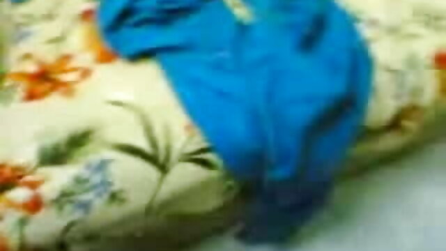 चिकी पर सेक्सी ब्लू पिक्चर फुल मूवी एचडी लटके झटके