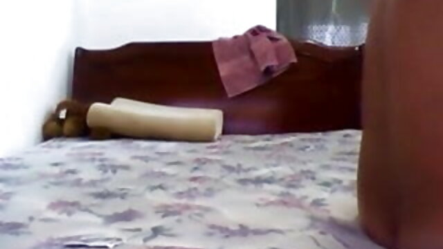 भावुक blowjob लड़की हिंदी सेक्स वीडियो मूवी एचडी एक बड़ा और मोटा मुर्गा संभालती है