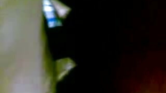 एक यात्री जेट गर्म कमबख्त से सेक्सी वीडियो फुल मूवी एचडी हिंदी पहले एक टैक्सी चालक के सामने पेशाब करता है