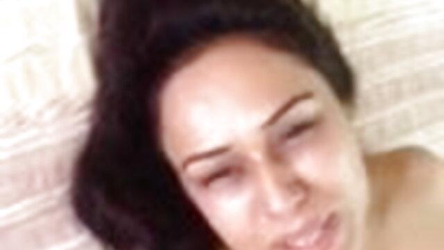 बूढ़े आदमी गड़बड़ सेक्सी वीडियो फुल एचडी मूवी युवा BBWs के चेहरे पर jizzed