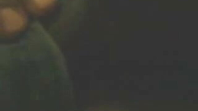 जॉन एक चमड़े सेक्सी वीडियो फुल एचडी मूवी के सोफे पर busty bbw परेशान