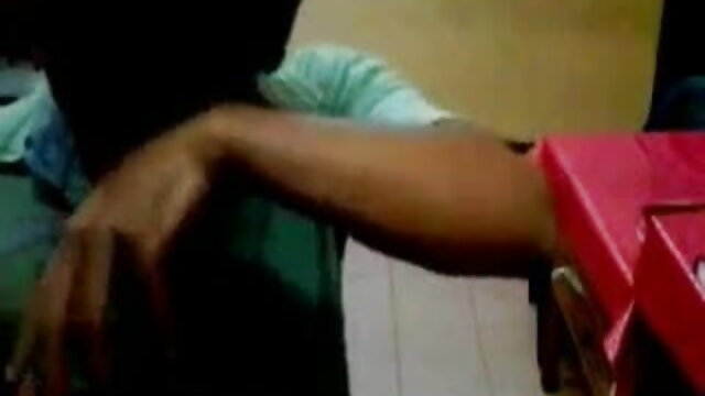 चोर सेक्सी वीडियो फुल मूवी एचडी हिंदी ने घर की मालकिन की चुदाई की