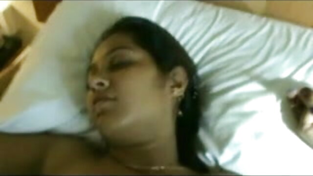 श्यामला कास्टिंग सेक्सी वीडियो हिंदी मूवी एचडी में आई और साबित करने लगी कि वह योग्य है